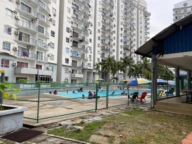 Marina View Pinnacle * Port Dickson